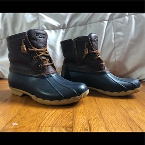SPERRY DUCK BOOTS WOMENS SIZE 6